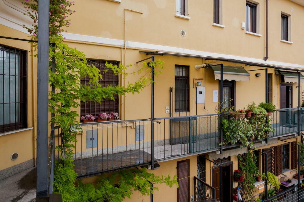Charming Apartment On The Darsena Navigli - Pulizia Eccezionale Milan Extérieur photo