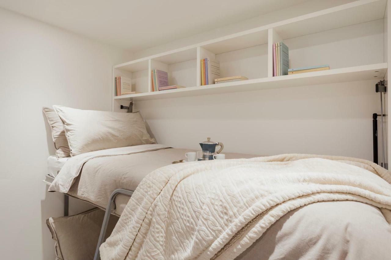 Charming Apartment On The Darsena Navigli - Pulizia Eccezionale Milan Extérieur photo