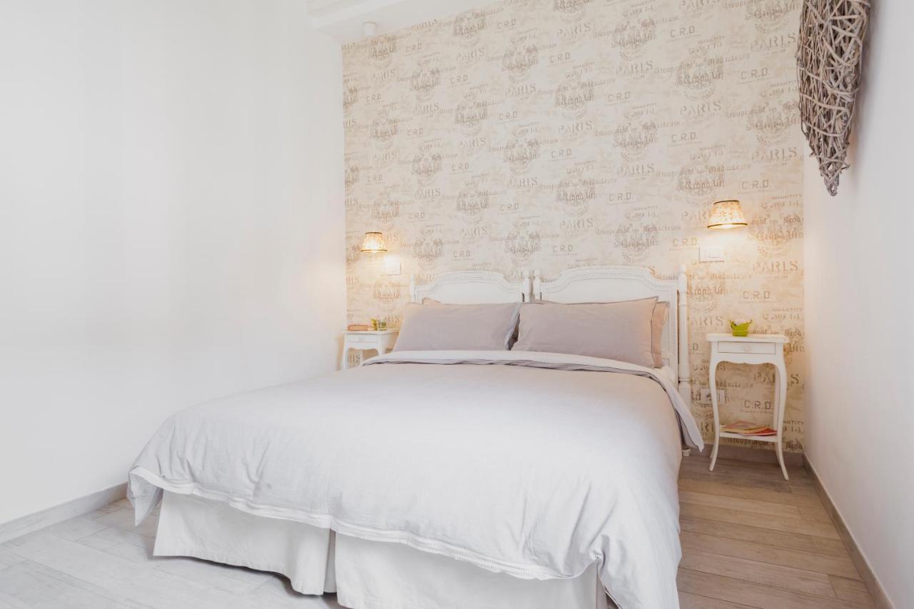 Charming Apartment On The Darsena Navigli - Pulizia Eccezionale Milan Extérieur photo
